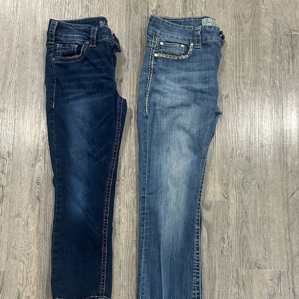 Silver Jeans Suki Mid Capri & Daytrip Virgo Bootcut Women’s Jeans - Lot of 2